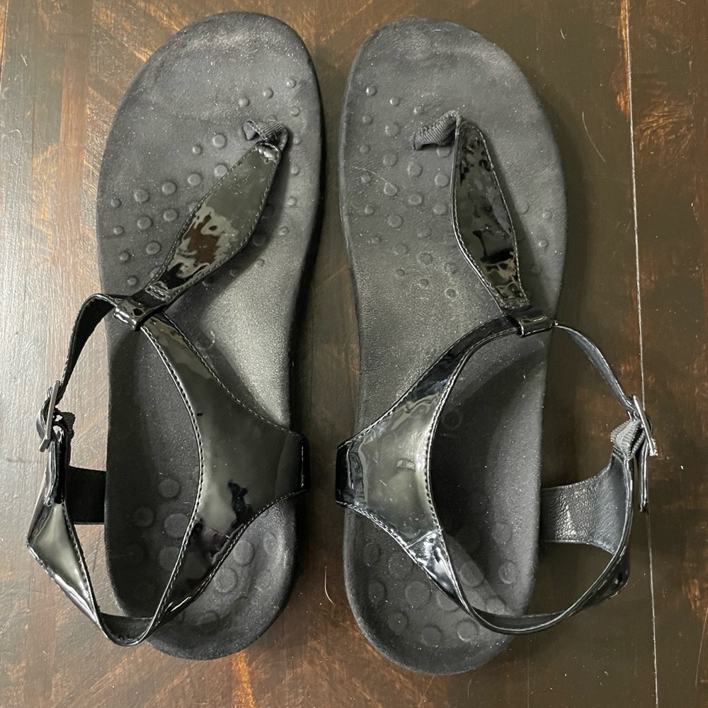 Vionic sandals